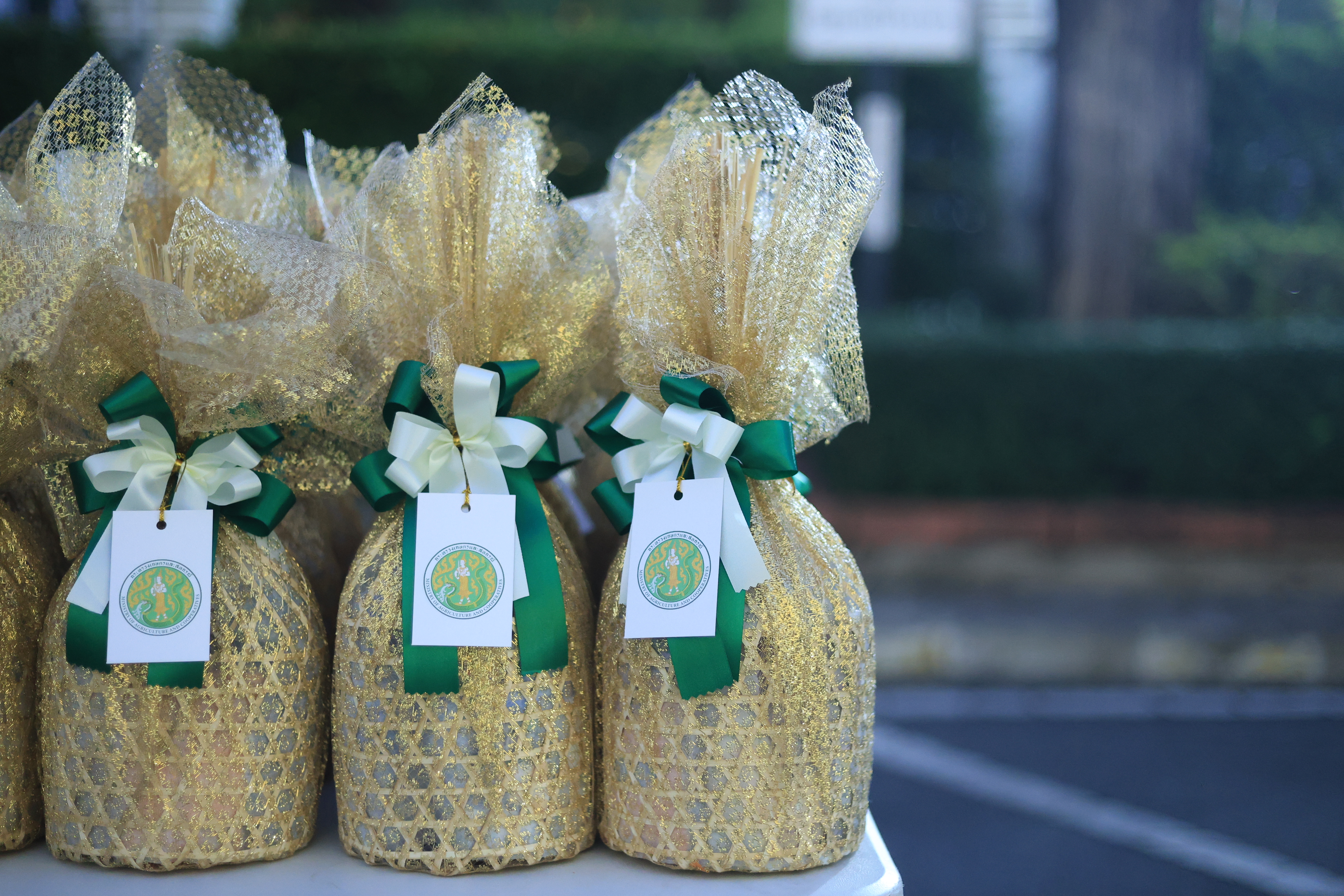 title - ส.ป.ก. ร่วมพิธีทำบุญตักบาตรของกระทรวงเกษตรและสหกรณ์ พร้อมสวัสดีปีใหม่ผู้บริหารกระทรวงเกษตรและสหกรณ์เนื่องในเทศกาลปีใหม่ พุทธศักราช 2569